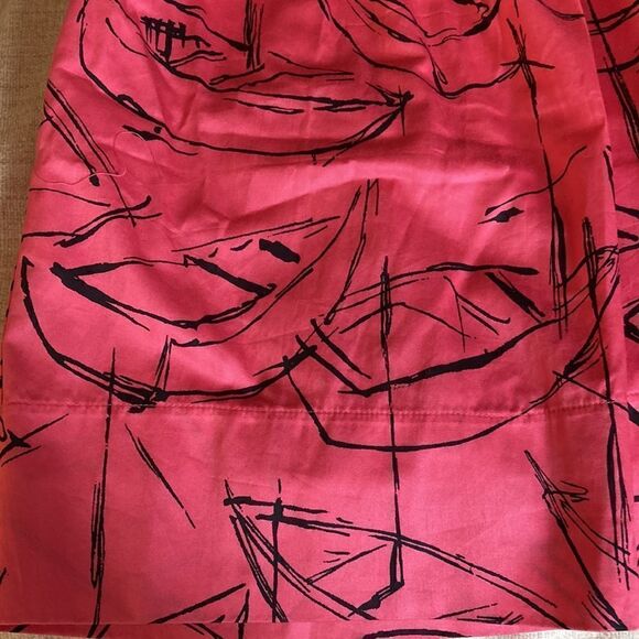 Anthropology/Bread & Butter Hot Pink & Black Patterned Mini Skirt W/Pockets. - Picture 2 of 6